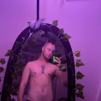 existentiallove 的個人資料圖片