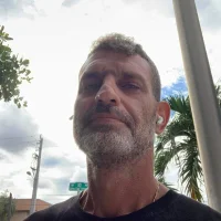 MarconisHorny's Profile Pic