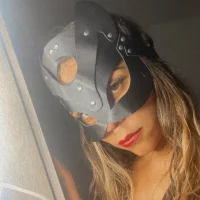 Dominaktrixx's Profile Pic