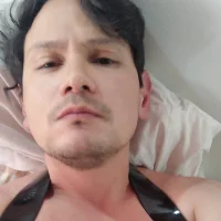 Ivaxxx29 的個人資料圖片