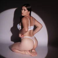 Martina_singlair's Avatar Pic