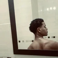 Curly27 live webcam