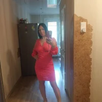 PlayfulVelvetSteps webcam model