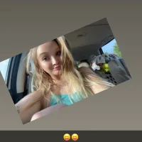 blondyyy_001's Profile Pic