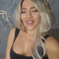 AlizNichols avatarbilde