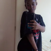 petite_clara24 Avatar-Bild