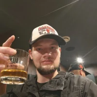 Zizupan26's Avatar Photo