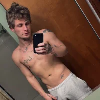 spazz247's Offline XXX Chat