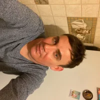 vitalik1982r's Profile Pic