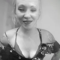 Crysdoll's Profile Pic