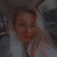 SexxiRedd89's Offline Chat Room