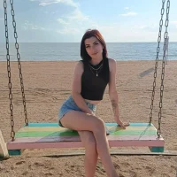 Lia_Kiska's Profile Pic