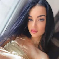 Gambar Profil Olivia_Martin