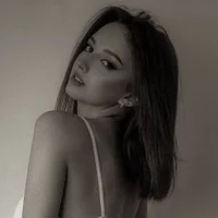 Queen_kitty1818's Avatar Photo