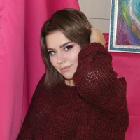 Sally_Kiss's Profile Pic