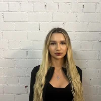 RosaleeSalm 的个人资料图片