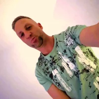 dressMen78@xh's Avatar Pic