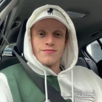 TinySimon's Foto Profil