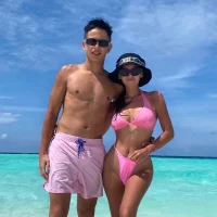 hott-stuff এর প্রোফাইল ছবি