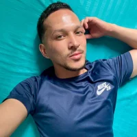 Oliverssmith's Profile Pic