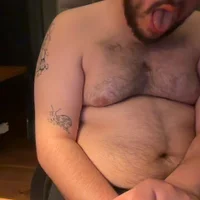 dirtyspitbearwhrrr webcam