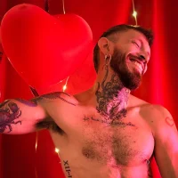 Simon_Rz Adlı Modelin Avatarı