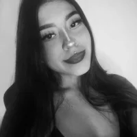 MADDIEESQUIRT webcam