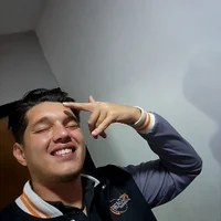 Paulitoxx's Profile Pic