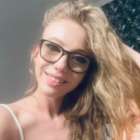 pinkcandi's Profile Pic