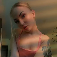 Lollyy_baby's Avatar Pic