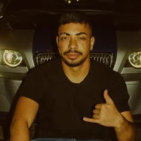 Gaellux's Profile Pic