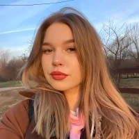 CherRyhu's Profile Pic