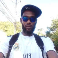 slimrio's Profile Pic