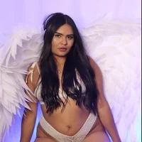 amarahanks11's Avatar Pic