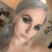 tightPrincessNo1's Offline Chat Room