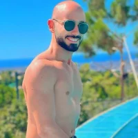 Alexander695's Profilbild