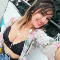 monita_rica's Profile Pic