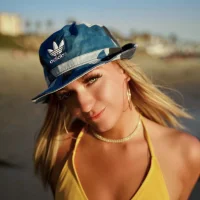 TessTingzz 的个人资料图片