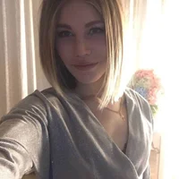 Gambar Profil ChellineEllane