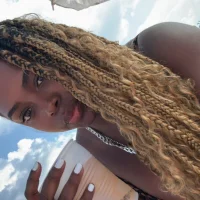 Rachell77 এর প্রোফাইল ছবি