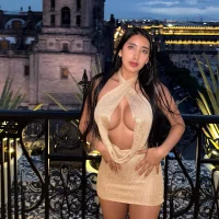 nikol98's Profile Pic