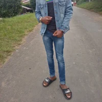 lukay69 Adlı Modelin Avatarı