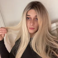 naomi_XDs profilbillede