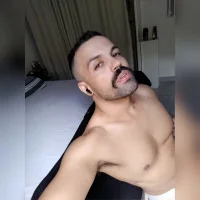 Jamesposh20's Profile Pic