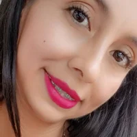 sandra_petite19's Profile Pic