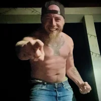 Foto desnuda XXX de PrettyDickTuggo