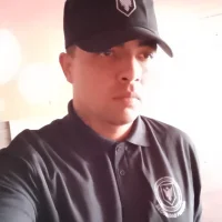 17CENTIMETEO's Profile Pic