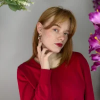 ToniaMicari's Profile Pic