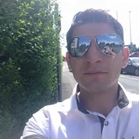 Maryo_maryo Adlı Modelin Avatarı