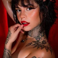erothopia__'s Profile Pic